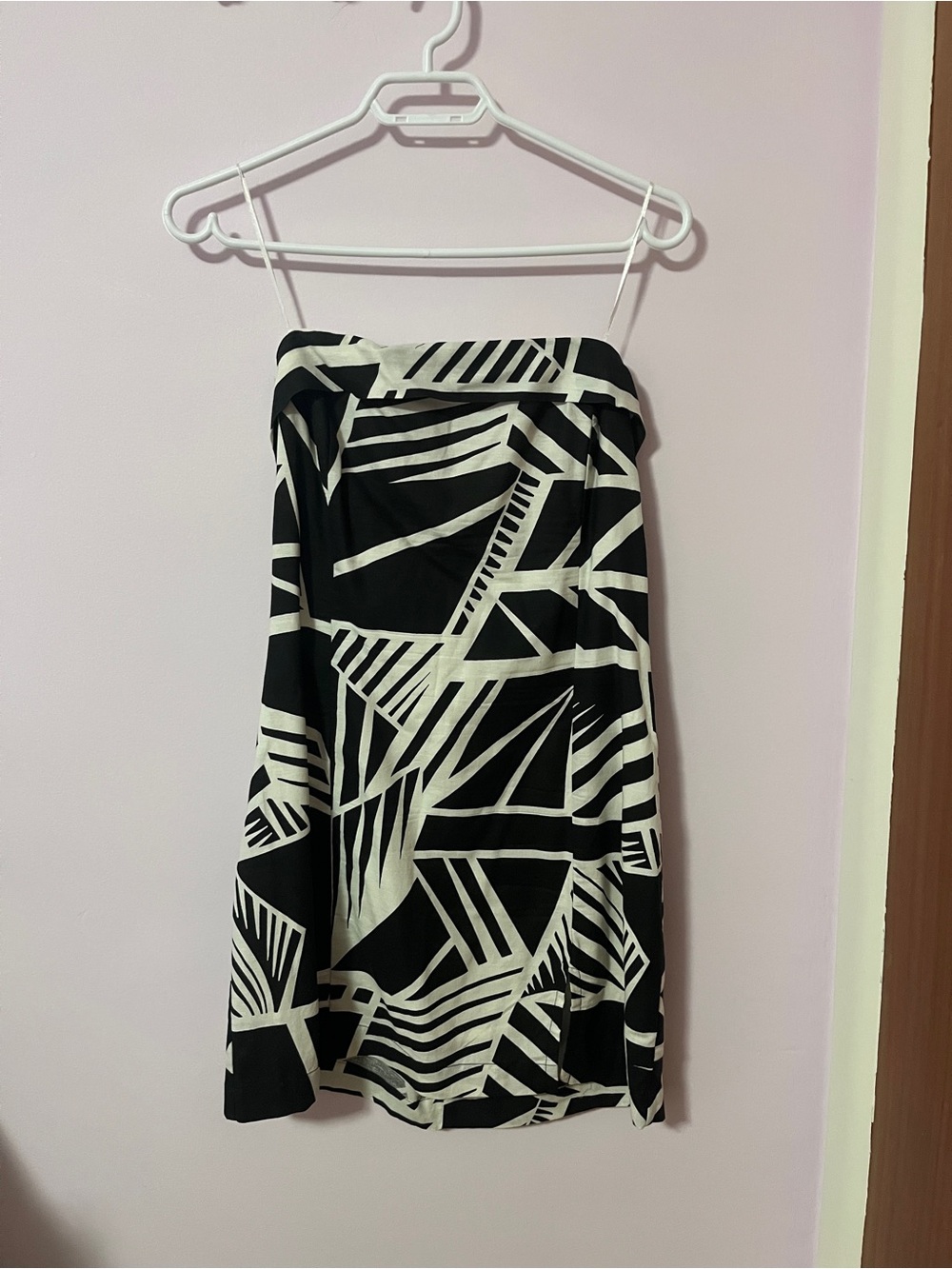 Black & White Geometric Strapless Dress